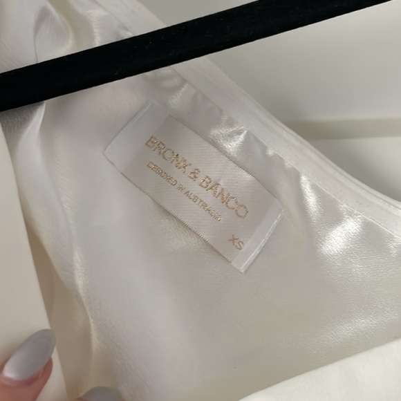 NWOT Bronx and Banco Stella Bridal Gown - Picture 8 of 10